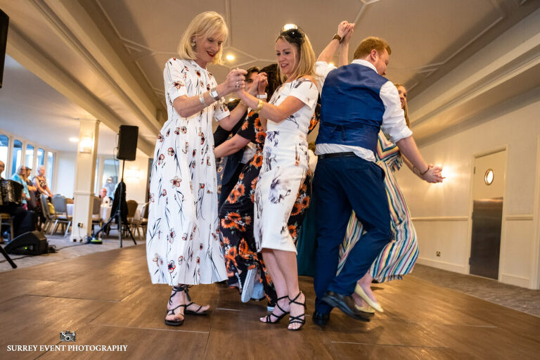 Reportage wedding photography in Surrey by Chris Silk