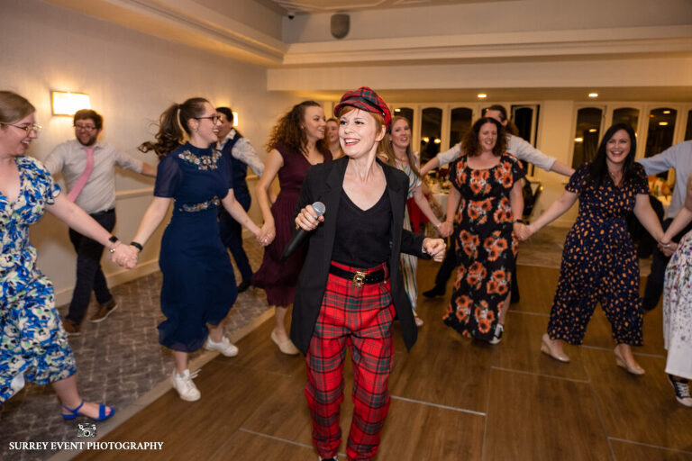 Reportage wedding photography in Surrey by Chris Silk