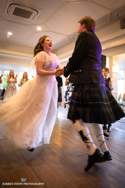 Reportage wedding photography in Surrey by Chris Silk